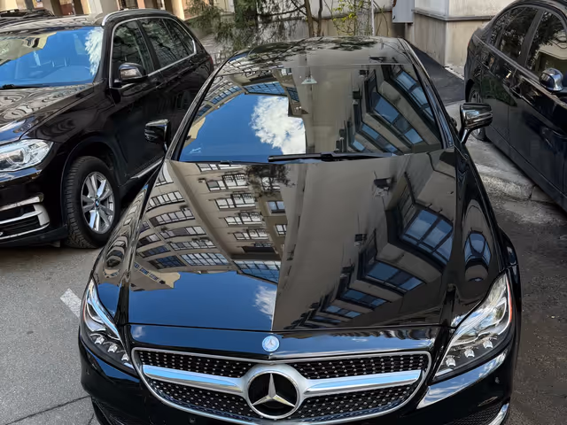Mercedes-Benz CLS - фото 1