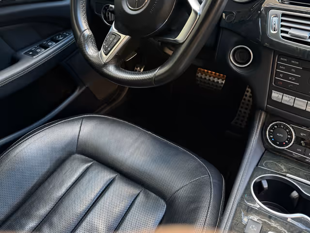 Mercedes-Benz CLS - фото 4