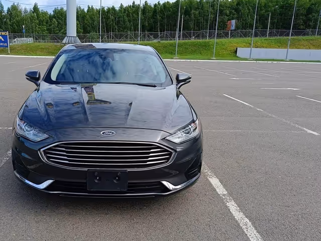 Ford Fusion USA - фото 2