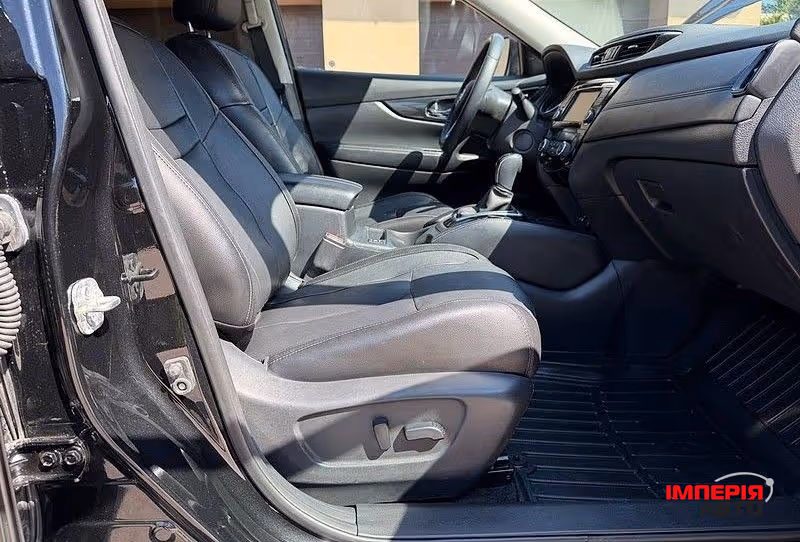 Nissan Rogue - фото 11