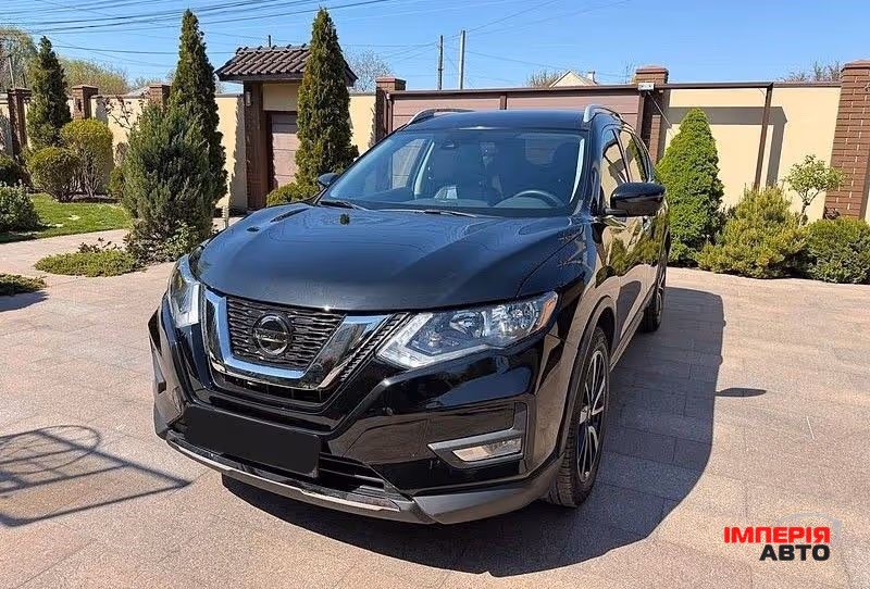 Nissan Rogue - фото 1