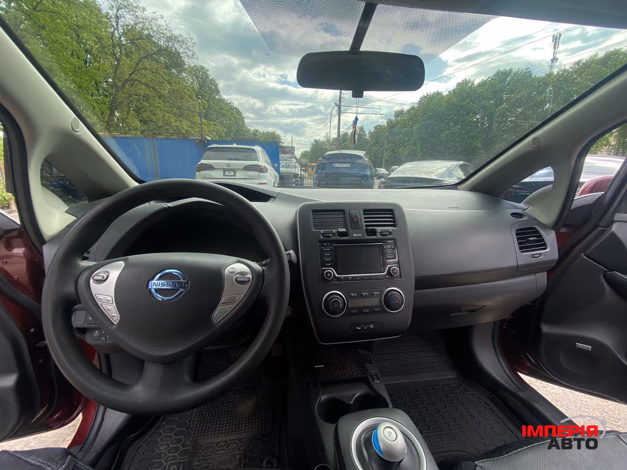 Nissan Leaf - фото 15