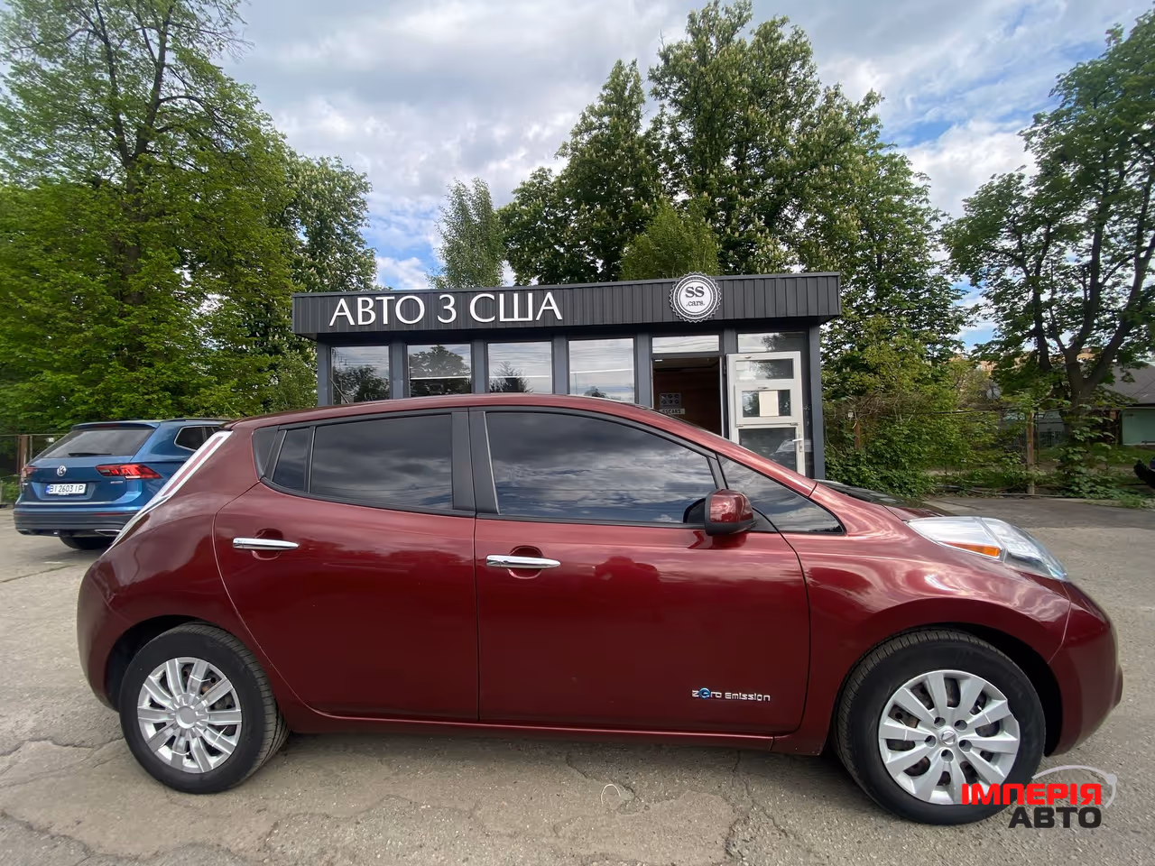 Nissan Leaf - фото 2