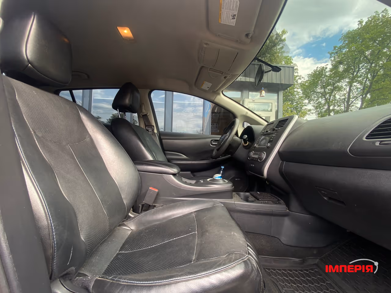 Nissan Leaf - фото 20