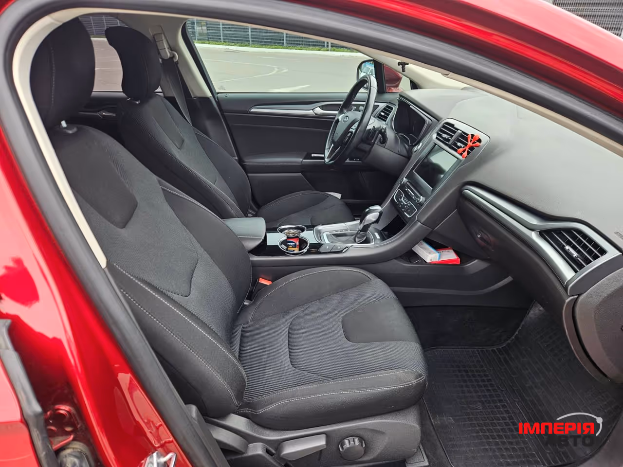 Ford Mondeo - фото 12