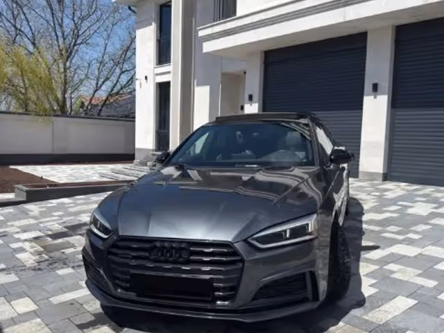 Audi A5 - фото 1