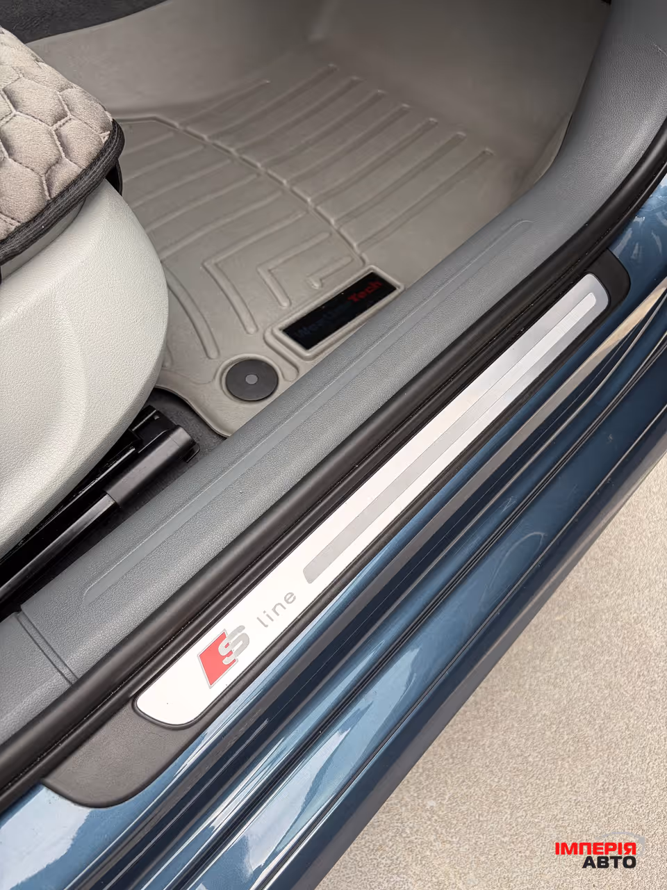 Audi A4 - фото 14