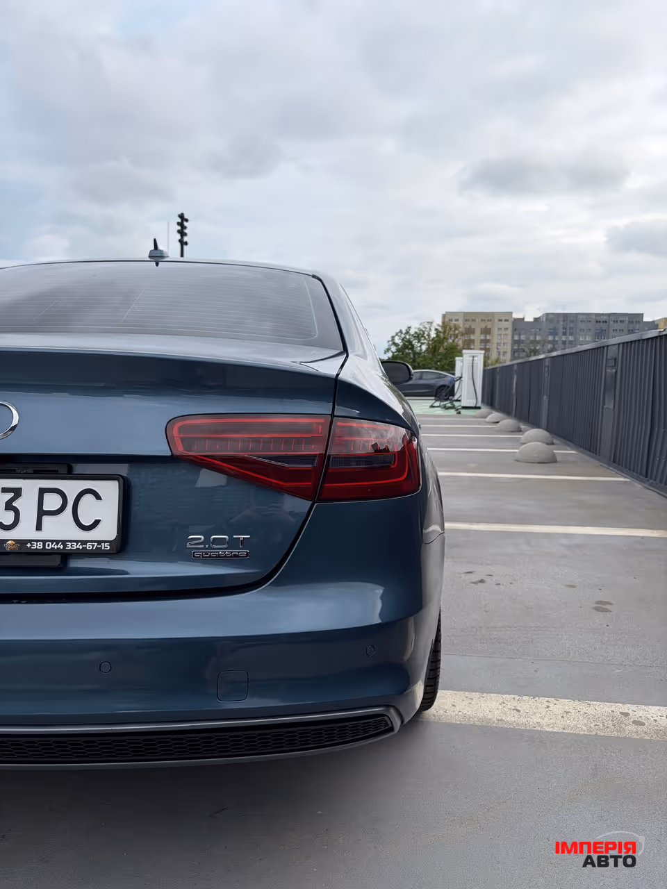Audi A4 - фото 35