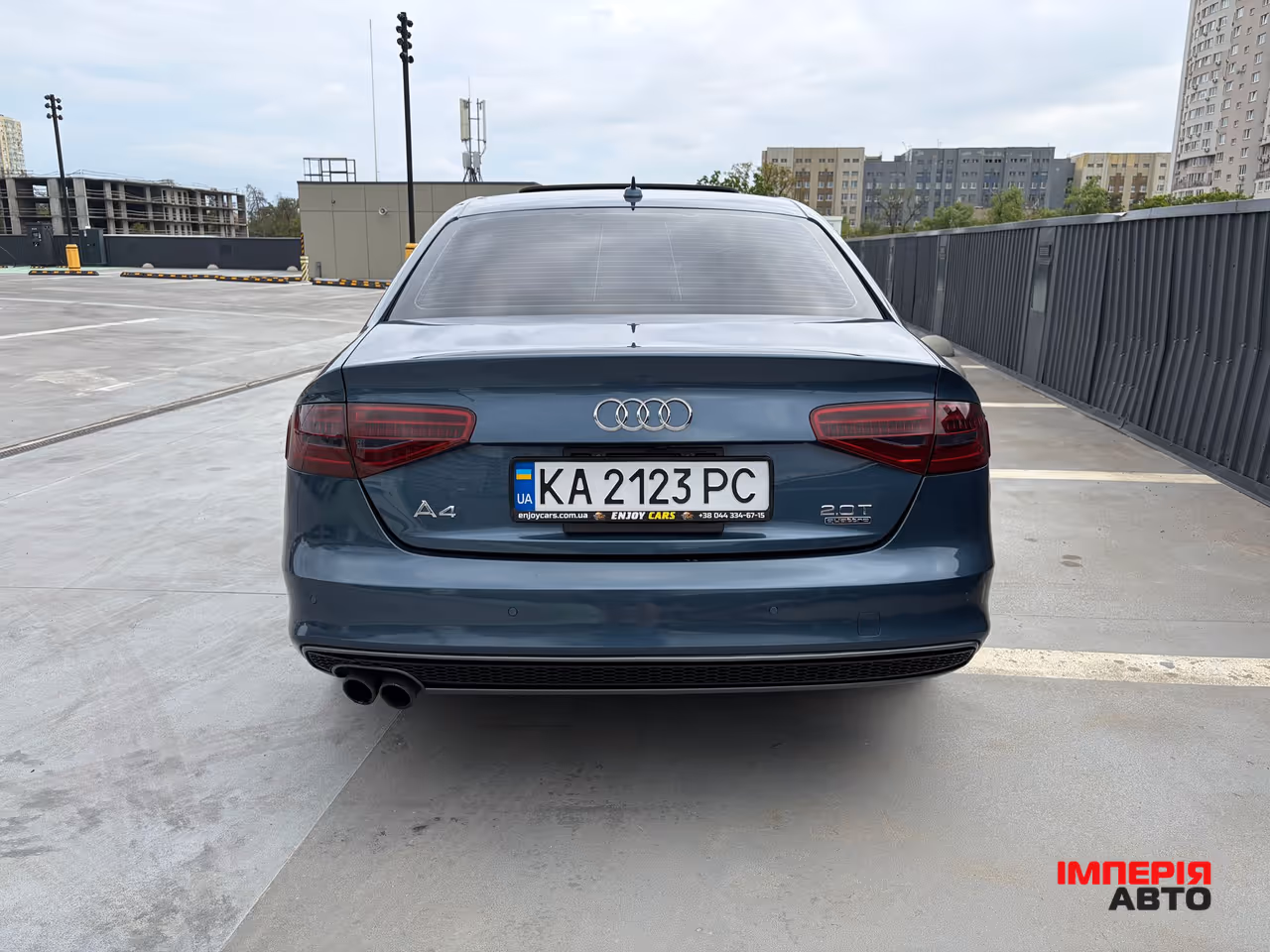 Audi A4 - фото 4