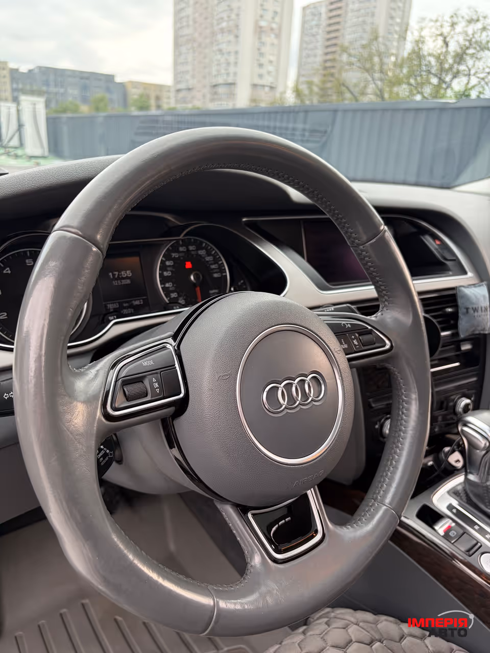 Audi A4 - фото 31