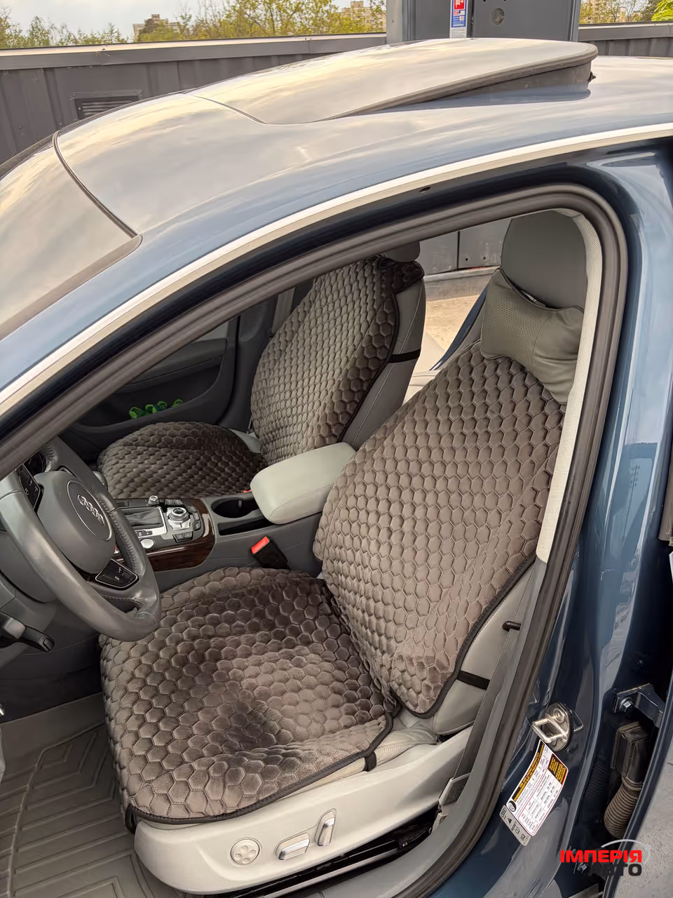 Audi A4 - фото 19