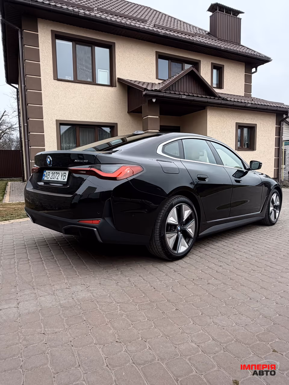 BMW i4 - фото 4