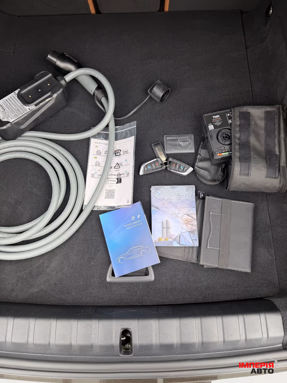 BMW i4 - фото 13