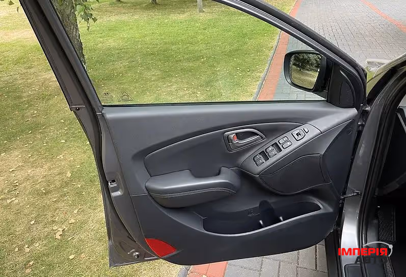 Hyundai ix35 - фото 26