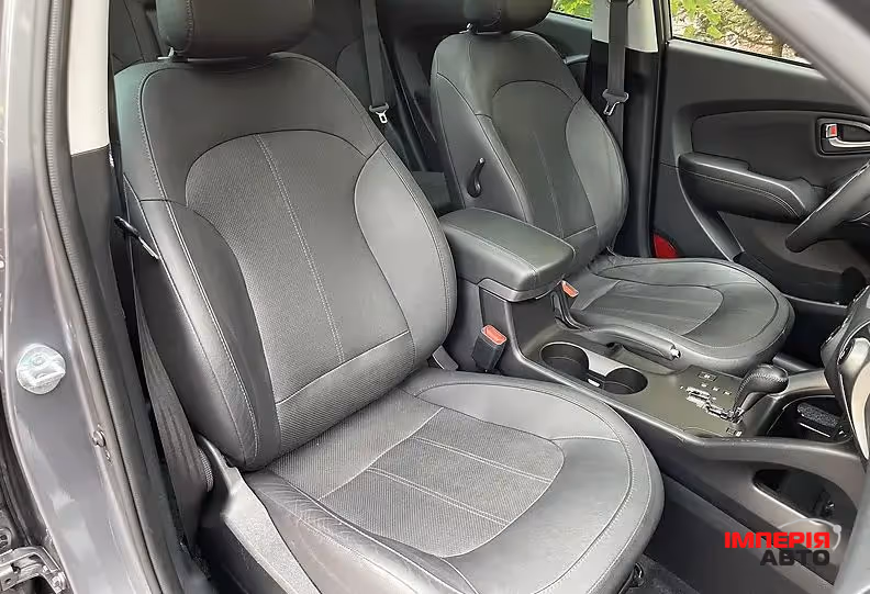 Hyundai ix35 - фото 32