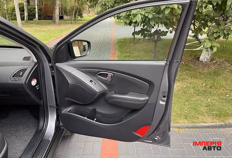 Hyundai ix35 - фото 33