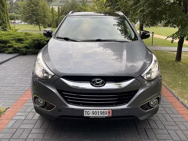 Hyundai ix35 - фото 1
