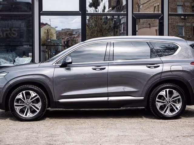Hyundai Santa Fe - фото 3
