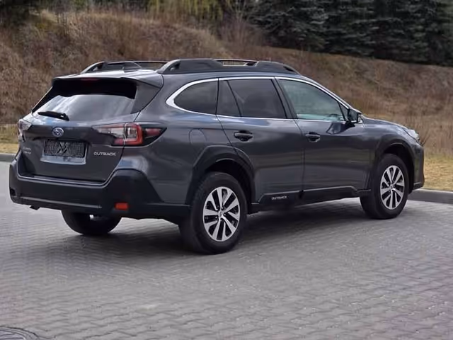 Subaru Outback - фото 5