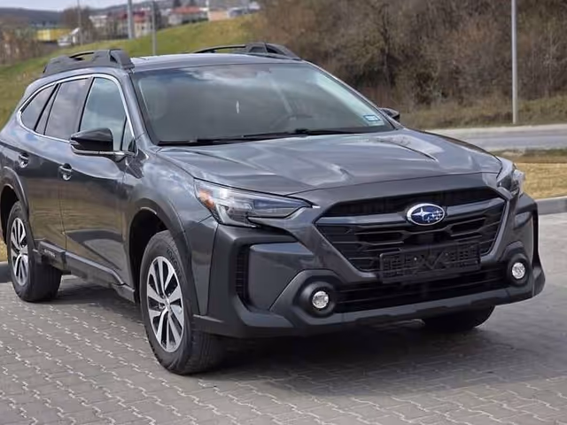 Subaru Outback - фото 2