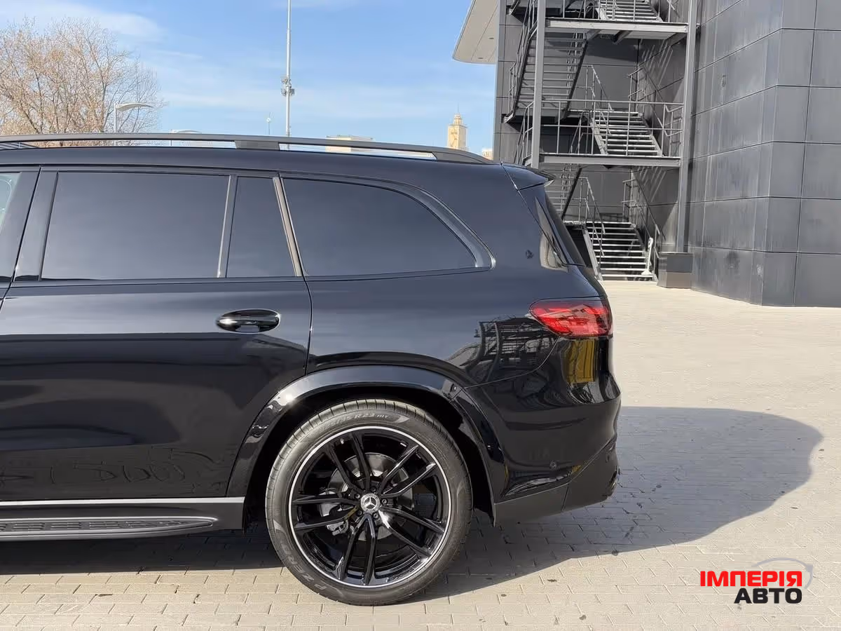 Mercedes-Benz GLS - фото 3