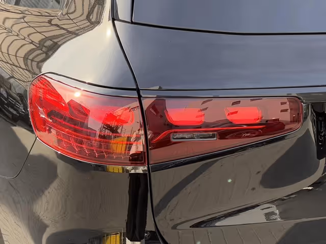 Mercedes-Benz GLS - фото 4