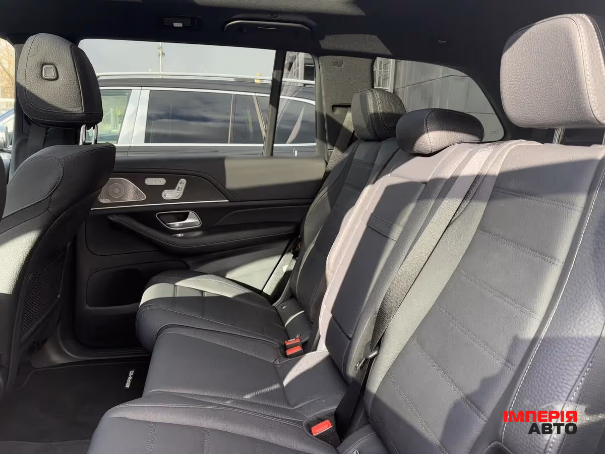 Mercedes-Benz GLS - фото 8