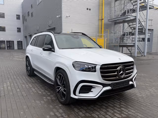 Mercedes-Benz GLS - фото 1