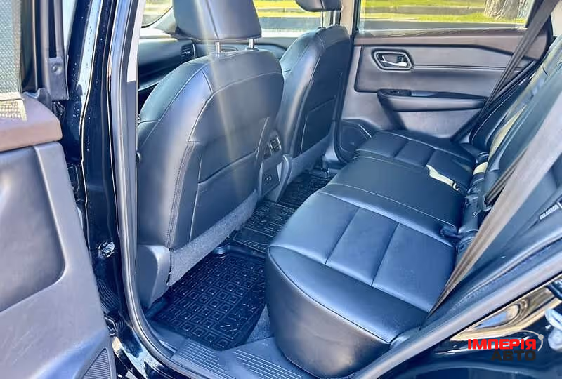 Nissan Rogue - фото 10
