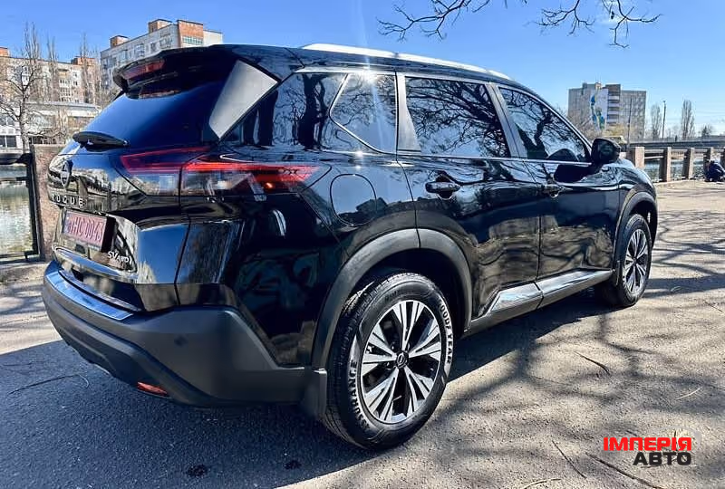 Nissan Rogue - фото 4
