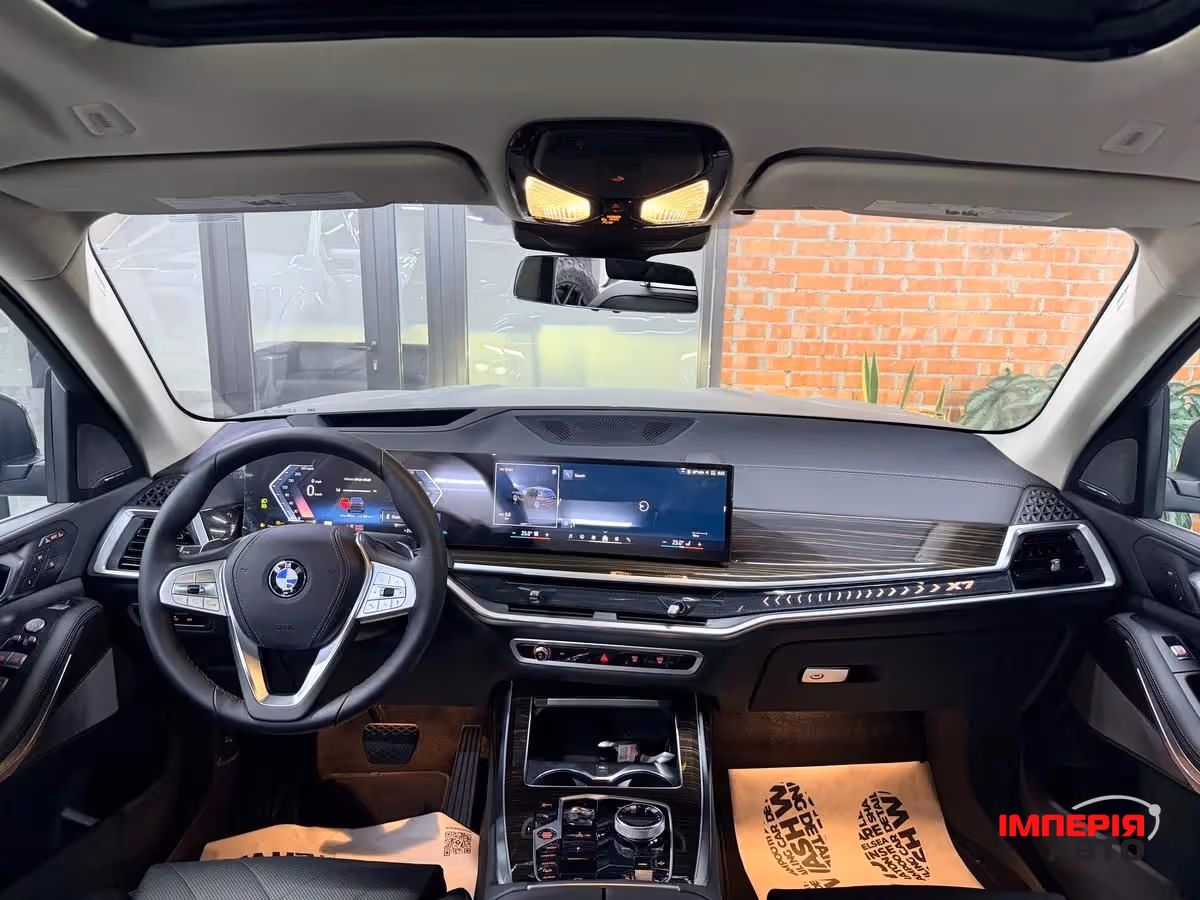 BMW X7 - фото 4