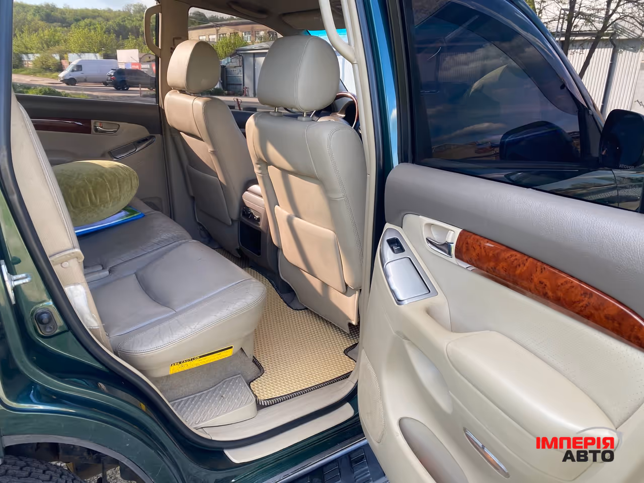 Toyota Land Cruiser Prado - фото 12