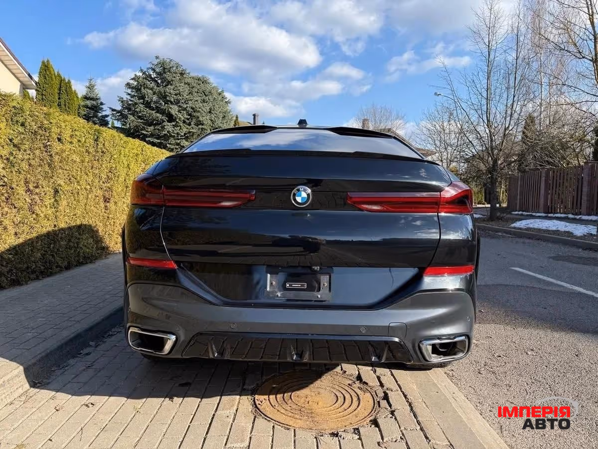 BMW X6 - фото 3