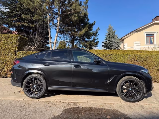 BMW X6 - фото 2