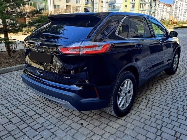 Ford Edge - фото 3