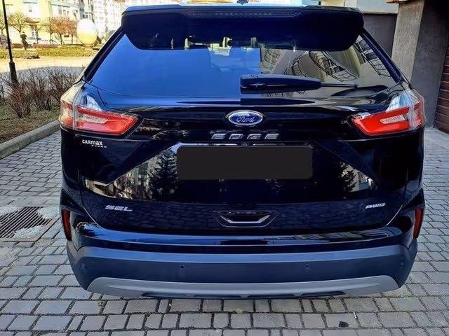 Ford Edge - фото 4