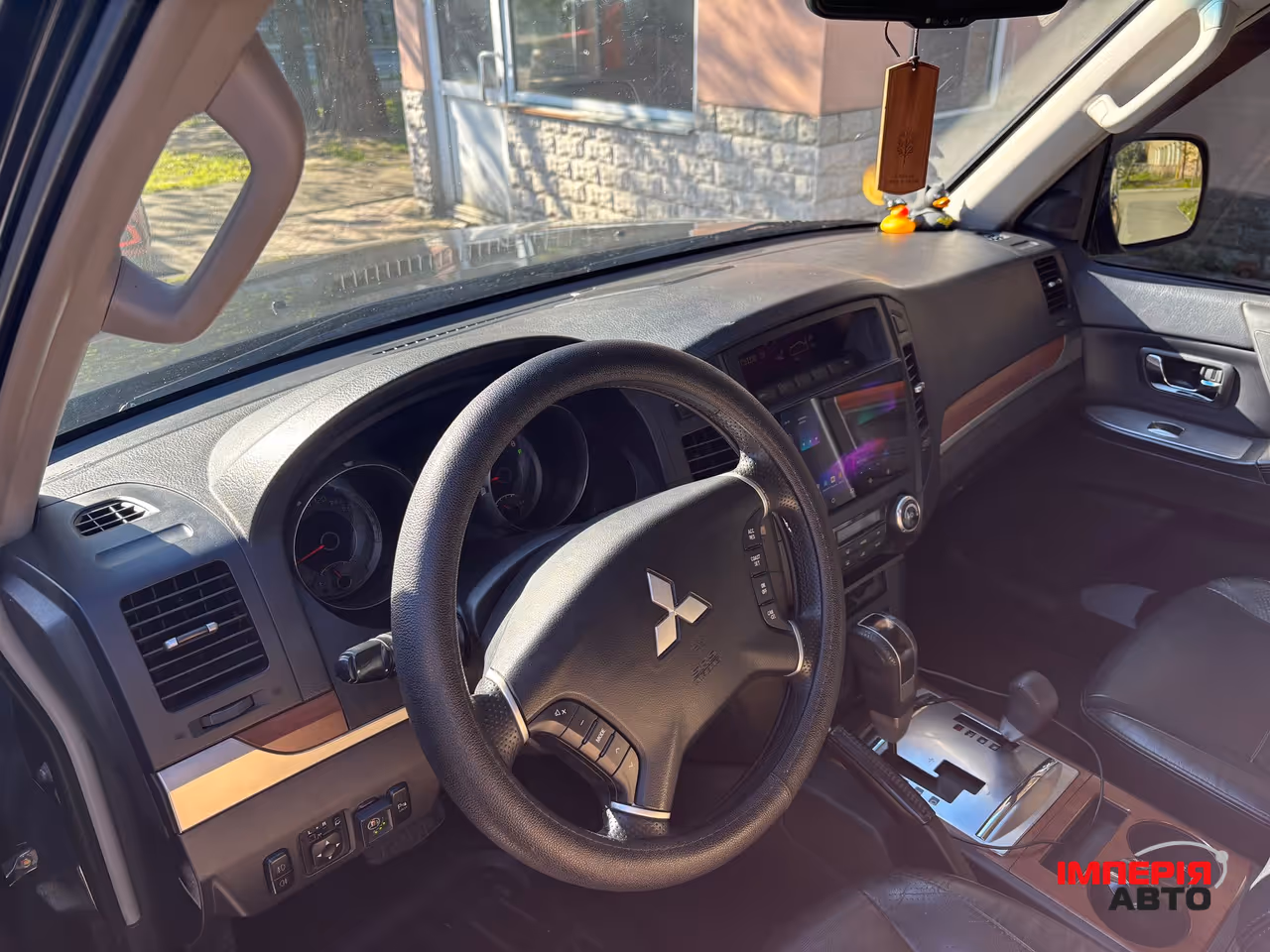 Mitsubishi Pajero - фото 24