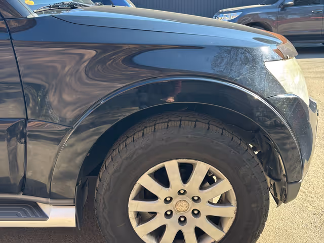 Mitsubishi Pajero - фото 5