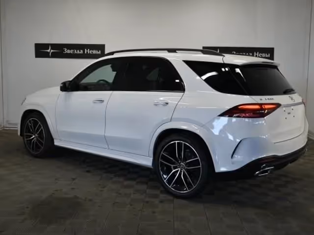 Mercedes-Benz GLE - фото 5
