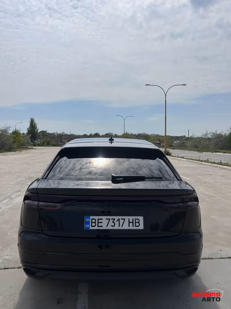 Audi Q8 - фото 6
