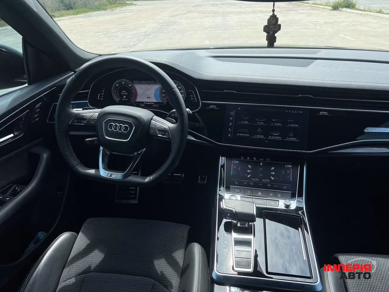Audi Q8 - фото 15