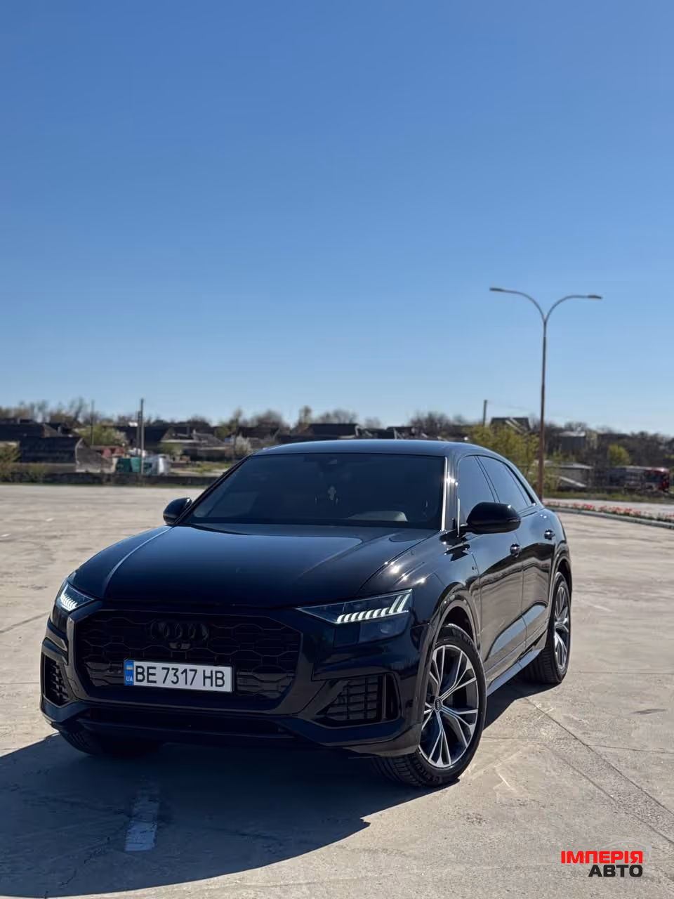 Audi Q8 - фото 1
