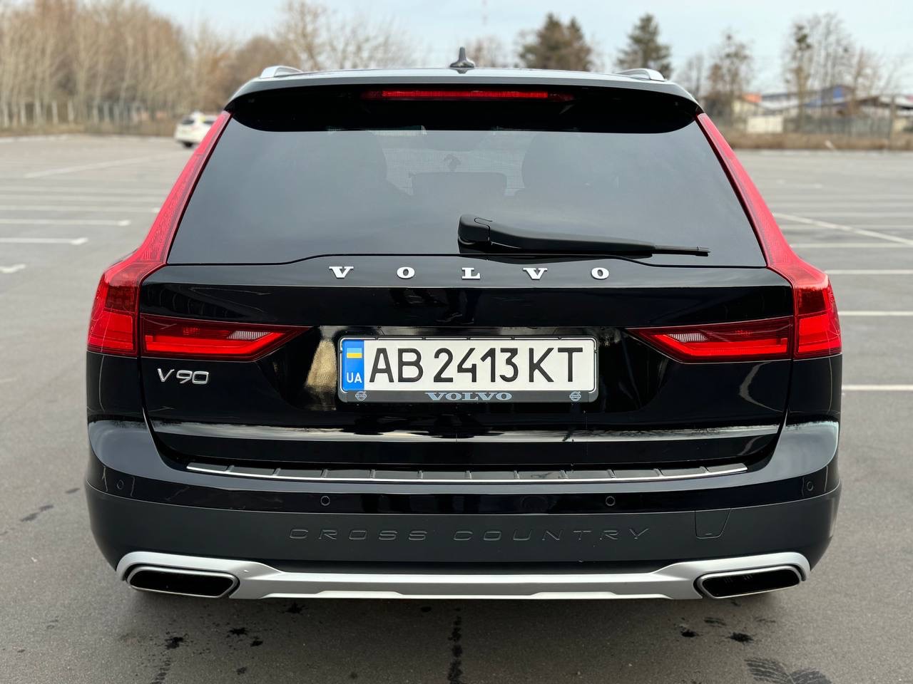 Volvo V90 Cross Country - фото 2