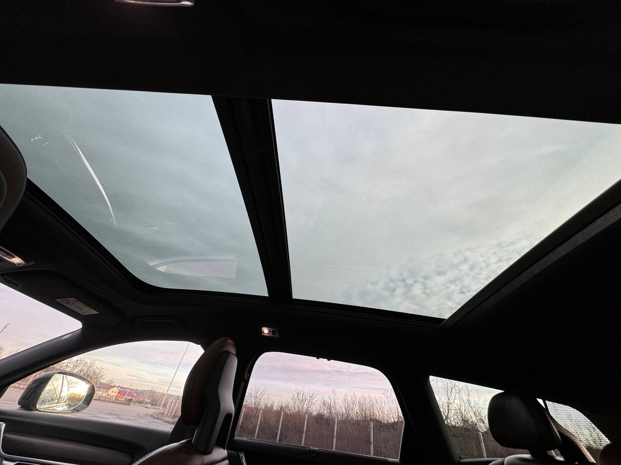 Volvo V90 Cross Country - фото 55