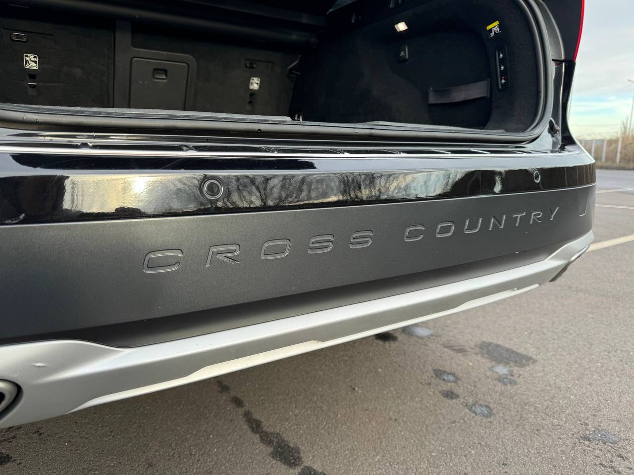 Volvo V90 Cross Country - фото 52