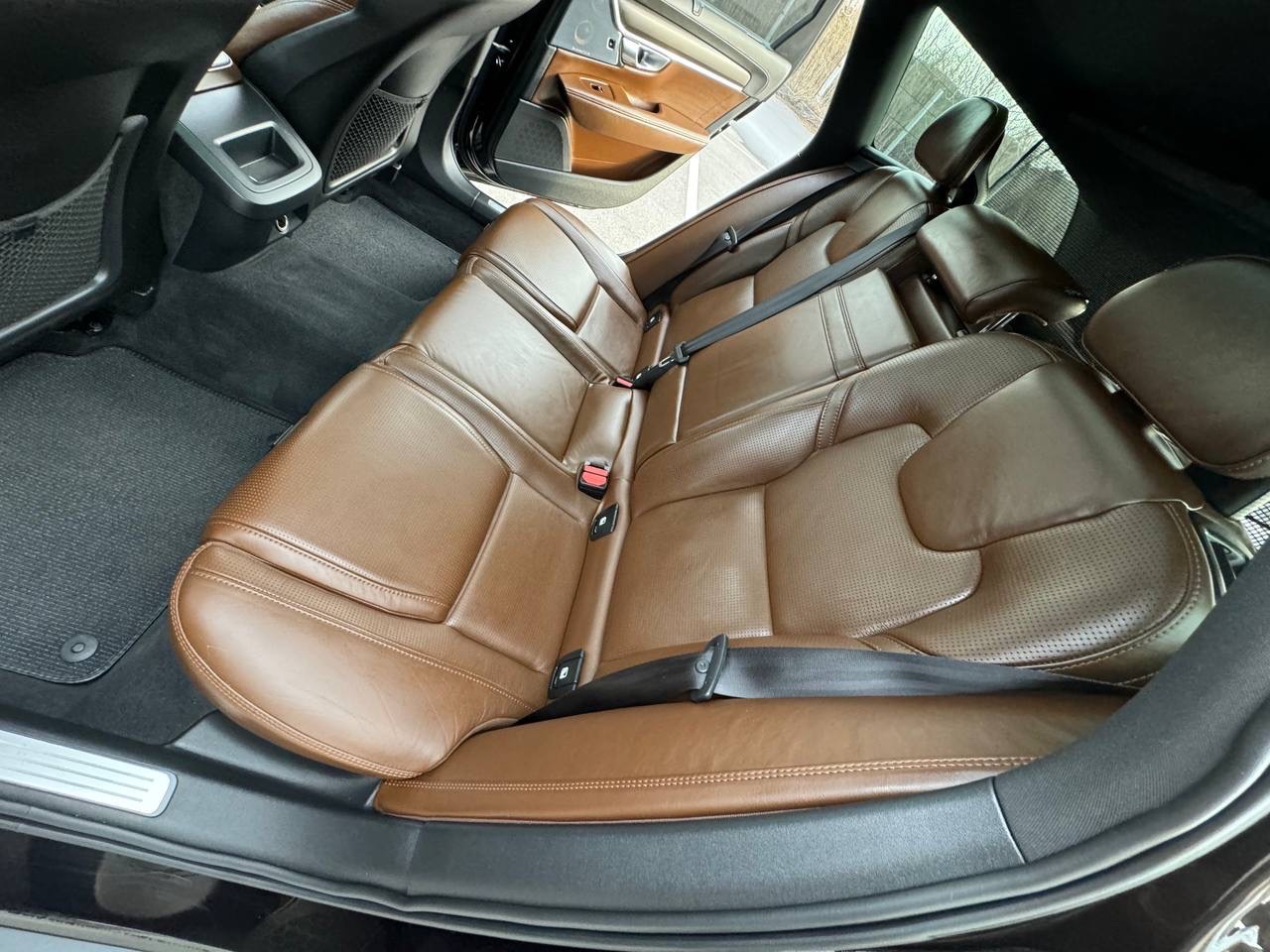 Volvo V90 Cross Country - фото 5