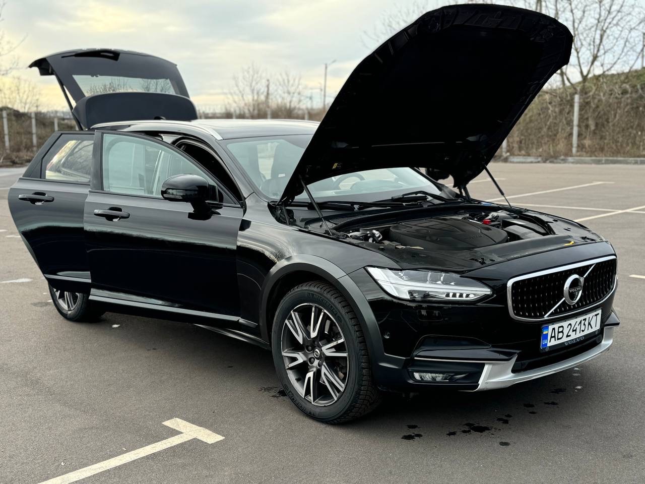 Volvo V90 Cross Country - фото 40
