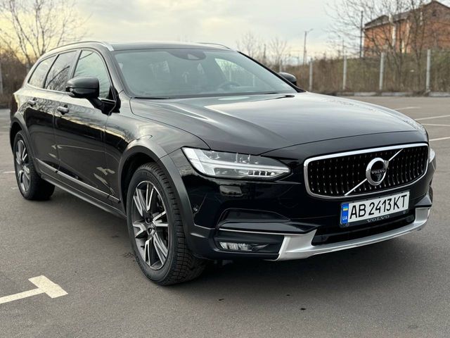 Volvo V90 Cross Country 2018, Вінниця, $28 000 - зображення 1