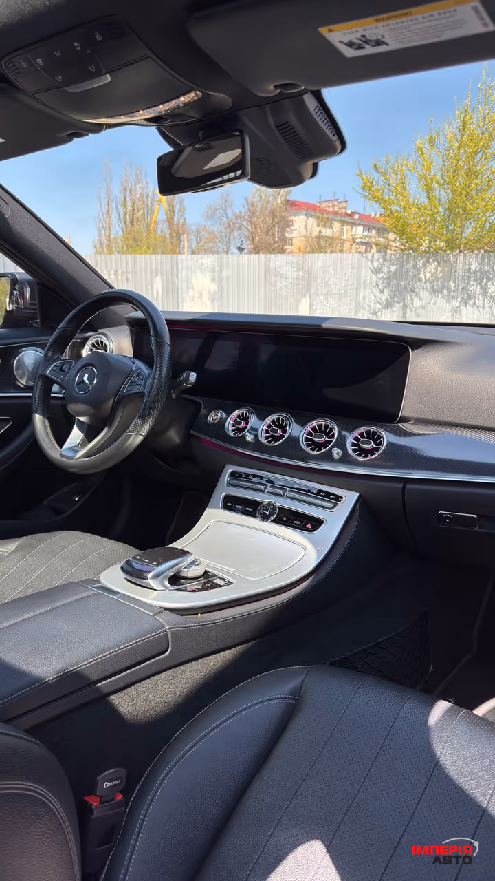 Mercedes-Benz E-Класс - фото 18