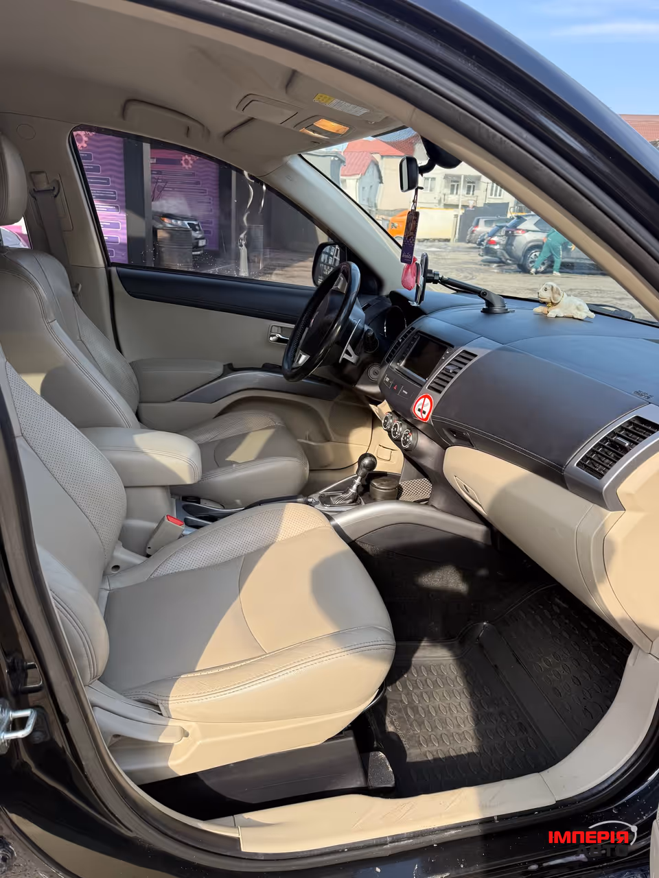 Citroen C-Crosser - фото 8